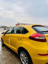 شيري فلاوين موديل 2013 سياره جاهزه ونضيفه رقم بغداد سنويه إنكليزي يعني...