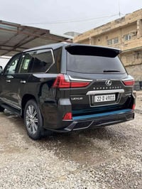 لكزس LX570 • ٢٠١٦ • محرك ٥٧٠٠