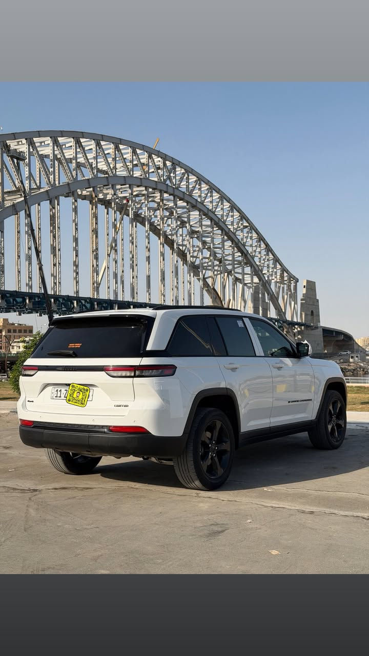 جيب كراند شيروكي التيتيود موديل 2024
السيارة ماشية 29 mm

مكفولة كفالة عامة من كلشي اخت الزيروو ،  

سيارة اخت الكلين 

سيارة داخله تقرير غرق كير مكينه كفالة كهربائيات كلهن كفالة 

رقم بغداد الجديد باسمي تحويل ثاني يوم 

محرك كير على وضع الشركة 

السبير منازل كاعيات شركة بالجيس ما مشدوده جك عدات ب جيس

مواصفات التيتيود معروفه : 

محرك 6 سلندر 3600 , السيارة 5 راكب دفع رباعي 4x4

داخل اسود كشنات مخمل و جلد 

دخول بصمه تشغيل بصمه تشغيل عن بعد صندوك كهرباء 

كير ماوس ستيرن مطرز جلد + تدفئه ستيرن 

رادار امامي حساس خلفي رادار خلفي نقط عمياء تنبيه خروج عن المسار

داخل اسود كشنات مخمل و جلد ، شاحن لاسلكي

شاشة جبيرة تدعم ابل كار بلي ، تبريد شاشة ، كشنات تدفئه 

فول تحكم ستيرن ، سايد بريك بصمة كشنات كهرباء 

انضمه قيادة،  كيجات دجتل عرض ضغط الاطارات وبعد اهواي مواصفات …

 

الاستفسار ع الرقم *********** مكان سيارة ناصرية مركز
