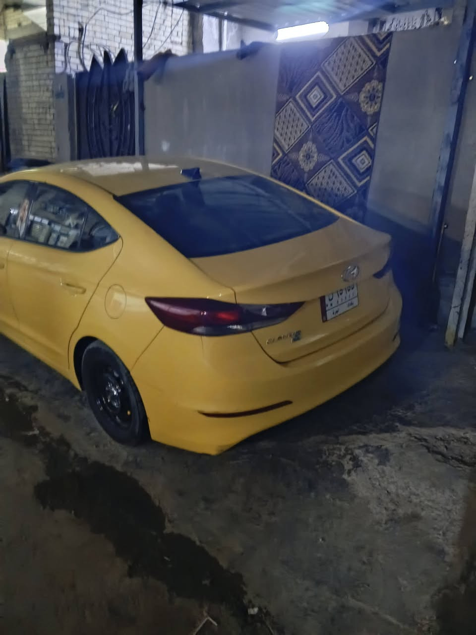 السلام عليكم النترا 2017 للبيع العنوان بغداد حيور جامع الفردوس السعر 118 وبيها ***********
