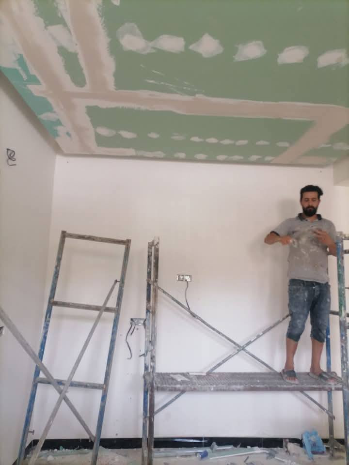 السلام عليكم عمل كافة الديكورات وصبغ خارجي وداخلي وصبغ الحديد بغداد فقط ***********
