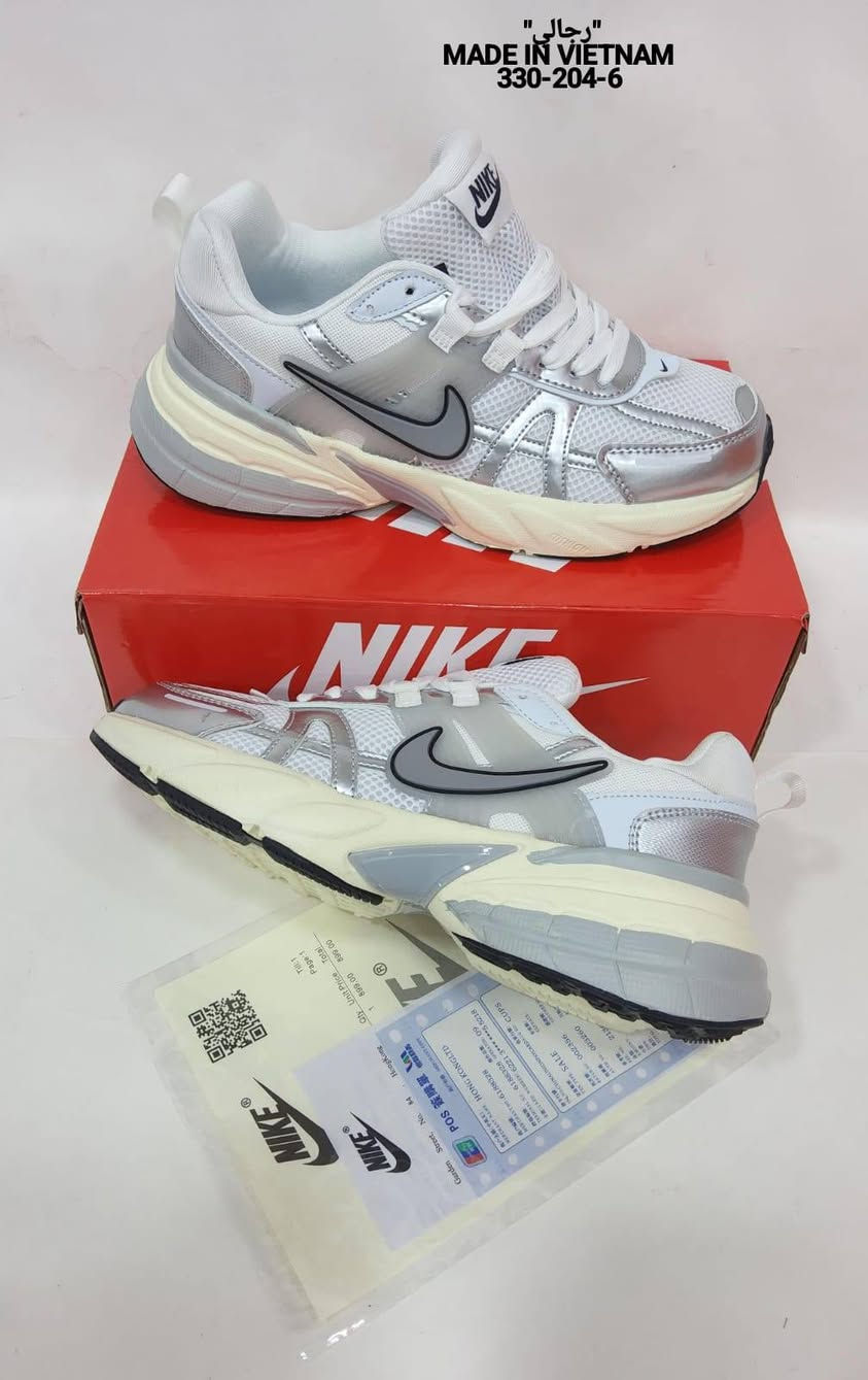 نزل #الجديد 
فيتنامي ماستر رجالي وحريمي
نعل خفيف مريح 
توصيل الرياض وشحن توصيل لكافة المملكة
التشكيلة الكاملة مسنجر


**إذا كنت صاحب هذا الإعلان وتريد حذفه لأي سبب، رجاءا أرسل رسالة إلى الدعم الفني**