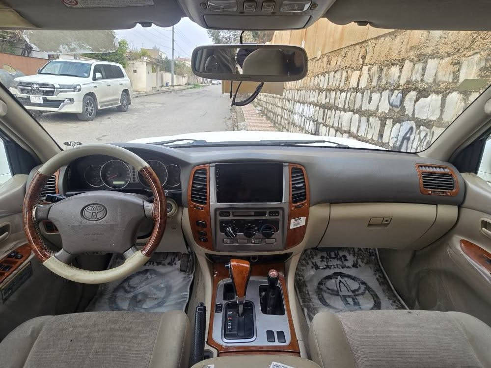 مۆنیکامۆدیل ۲۰۰٦ فول مواسەفەت سەنەوی تازەیە سەیارەکە لەسەردەقی شەریکەمایە سبوغ عامە ناوشانوسەقفی زۆر جوانە پێ  شو بشتی دەعمولێدرانی نیە گێڕومەکینەو دەبڵ ئەکسلی بەشەرت زۆر توندوتۆڵە 
سعری۱٦۲
ژم۰۷٥۱٤۰٤۰٤٥۳
ژم۰۷۷۰۳۰۹۱۰۱۰
شوێن کۆیە أربيل, العراق
