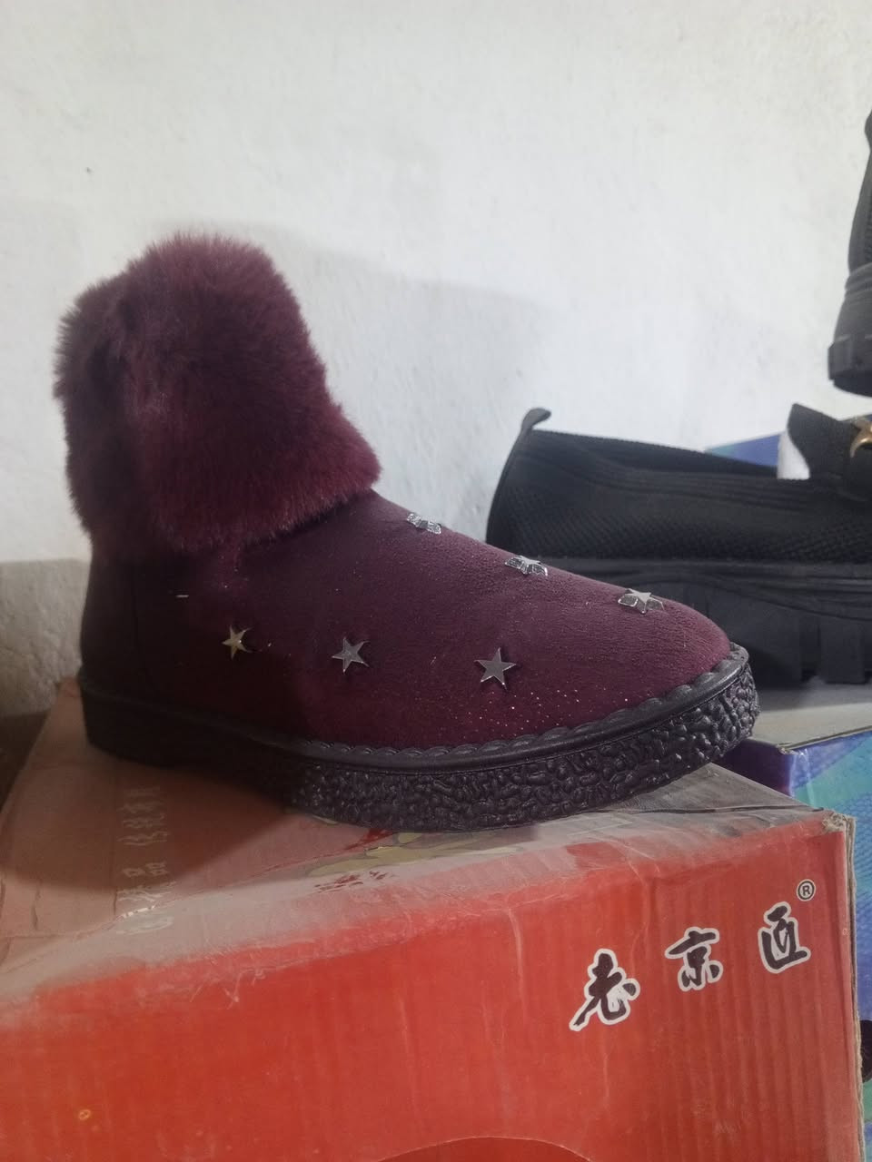 في الرميثة كل قطعة بسعر مناسب جدا للطلب التواصل واتس اب *********** عصرا حتى اشوف القياس المتوفر
