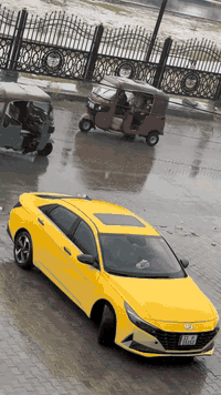 النترا هايبرد 2023
السياره فول ليمتد مواصفاتها معروفه 
السياره حادثها موضح بصورها وانطخت عندي هنا بلعراق والسياره مابيها قطره حار بس بارد 
وصبغتها حلوه السياره سعرها ب167  وبيها مجال قليل والماعاجبه سعر اتمنه لا يكسر بحلال العالم هواي سيارات وناس تبيع بسعر اليريدها  
رقمي واتساب ***********
