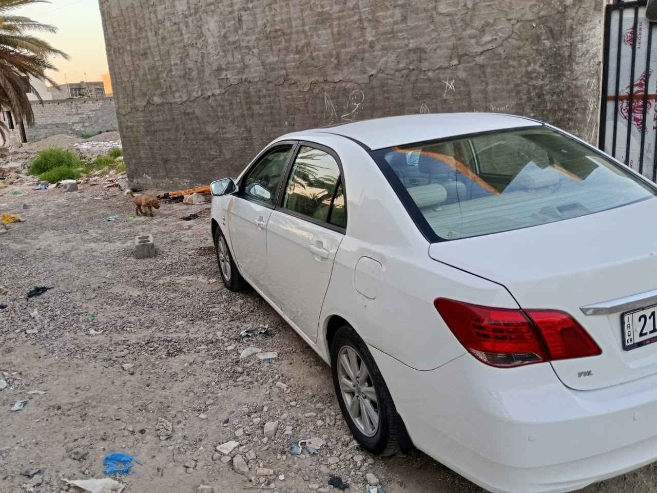 السلام عليكم ورحمة الله وبركاته
سيارة byd f3 2014 نظيفه كير ومحرك خير من الله رقمه سليمانية سنوية 2031 مابيه نواقص شغل وتطلع سعر 53 وبيه مجال رقم ***********
