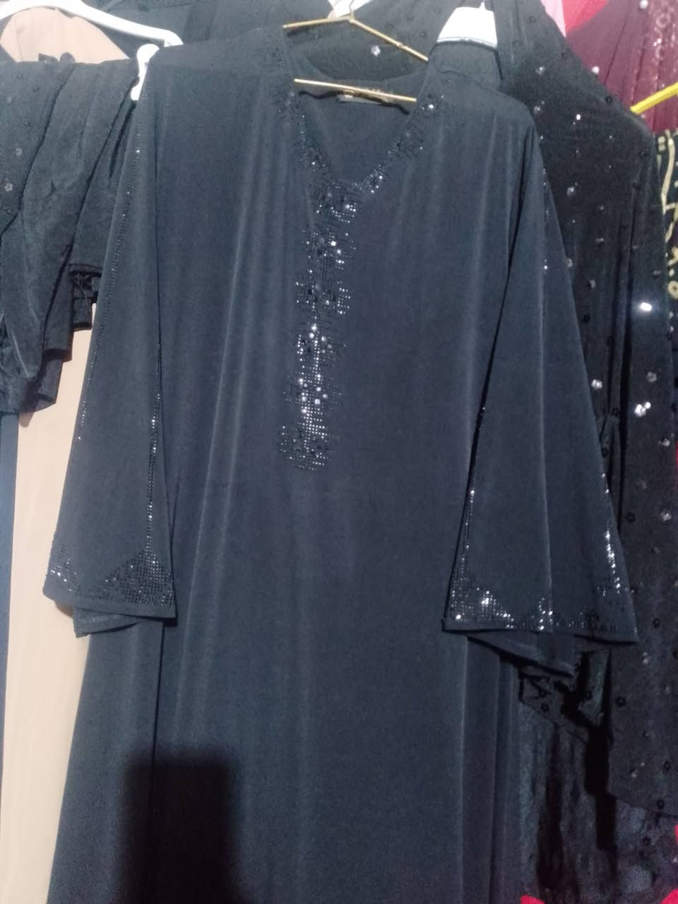 يوجد لدينا جبب نساءية ودشاديش اسود وحجابات اسود فحم باسعار مناسبه جدا هذا باب رزقي


**إذا كنت صاحب هذا الإعلان وتريد حذفه لأي سبب، رجاءا أرسل رسالة إلى الدعم الفني**