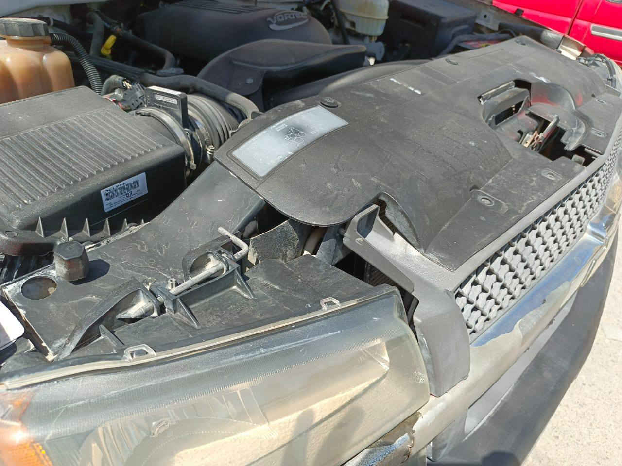 السلام عليكم سياره مزاد دفاع المدني جديد السياره بلاديه شركه مكينه جير اكسل كله شرط سته برغي حجم الماكينه 35 بنزين كتاب الترقيم باسمي صادر للمرور اسوي وكاله عامه ام الباركود باسم المشتري مكان السياره بالكوت سته برغي اخوان اللي ما يعرف بالمزاد لا يخابر رحمه لوالديكم معفيه من كافه الرسوم تسجل اي محافظه***********
