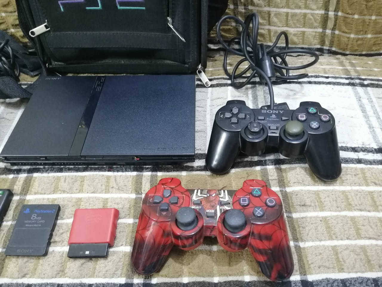 جهاز بلي ستيشن كامل للبيع السعر ٣٠ الف


**إذا كنت صاحب هذا الإعلان وتريد حذفه لأي سبب، رجاءا أرسل رسالة إلى الدعم الفني**