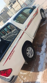 هايلوكس • ٢٠٢٥ • رقم بصره