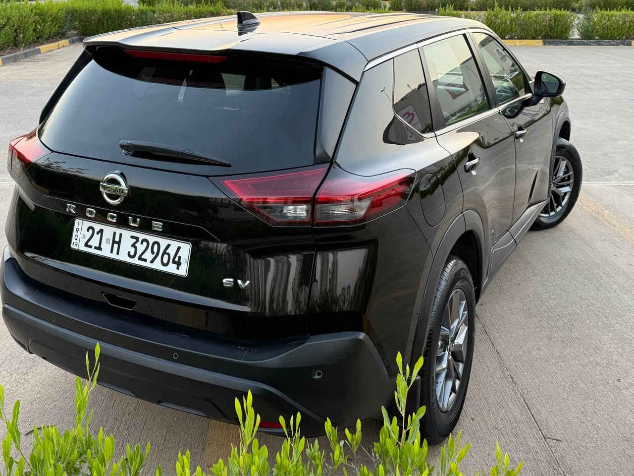Nissan rouge 2021 V4 
نيسان روگ محرك مرغوب ٤ سلندر ٢.٥ 
موديل ٢٠٢١
مواصفات SV
تحكمات + زنون + ٣ موود + رادارات (امامي +جانبي + خلفي ) 
مرايات هيتر كشنات هيتر ✅
سنوية جديد + سيارة بدون نواقص ✅
سیارە بیها قطعة وحدة فقط ( بونيد ) بدون دواخل ✅✅
حدادية جديدة ماشية (55)الف ✅ 
سعر ١٥٧ ورقة 💰
مكان سليمانية 🚀
( ***********) ✅ السليمانية, العراق
