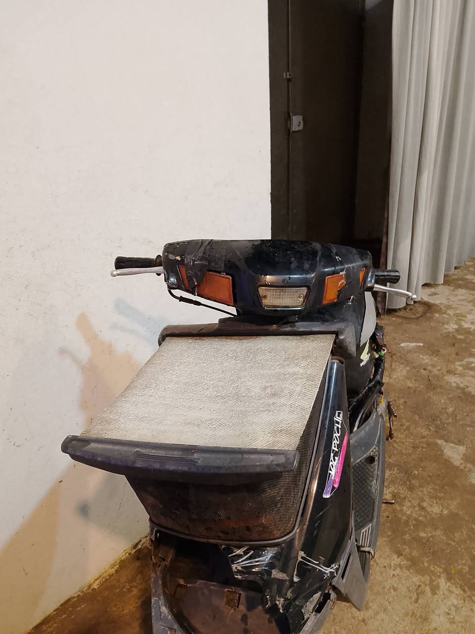 سلام عليكم ماطور بزون للبيع شرط هندر واحد معمر جديد البارحه معمرو  بعد ما مسحوك انت تسحكو شرط صوت اكسن مابي سعر 90وبي مجال لطيبين الاستفسار خاص ال مايشتري لا يدوخني جماعت ال 50لا تعلق


**إذا كنت صاحب هذا الإعلان وتريد حذفه لأي سبب، رجاءا أرسل رسالة إلى الدعم الفني**