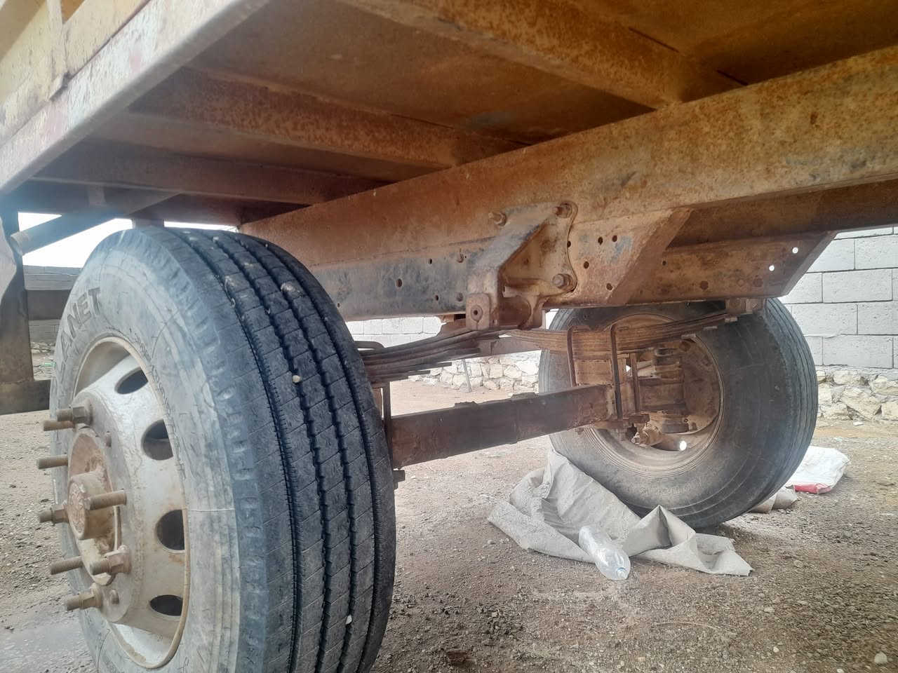 للبيع،،،  مكان الرمادي  مكلف بالنشر 
***********
