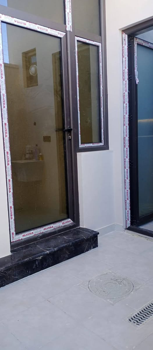 بيت ١٠٥متر قطاع ١٣شارع ١٠متر طابق ونصف كونكريت بناء حديث بناء جناي السعر ١٩٠مليون مع المجال او مراوس بعقار اخر للاستفسار مكتب سيد هاشم الذبحاوي النجف الاشرف الكوفة حي ميسان ركن شارع البوريات ***********واتساب نستقبل جميع العروض عرصات بيوت مشتملات راسلونا مع الصور على الواتساب اعلاه
