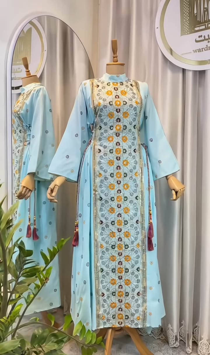 فستان تطريز شغل يدوي ايطالي كوالتي عالي  

القياسات 38 40 42 44 46 48

يوجد توصيل جميع المحافظات 
🅰️ بغداد, العراق


**إذا كنت صاحب هذا الإعلان وتريد حذفه لأي سبب، رجاءا أرسل رسالة إلى الدعم الفني**