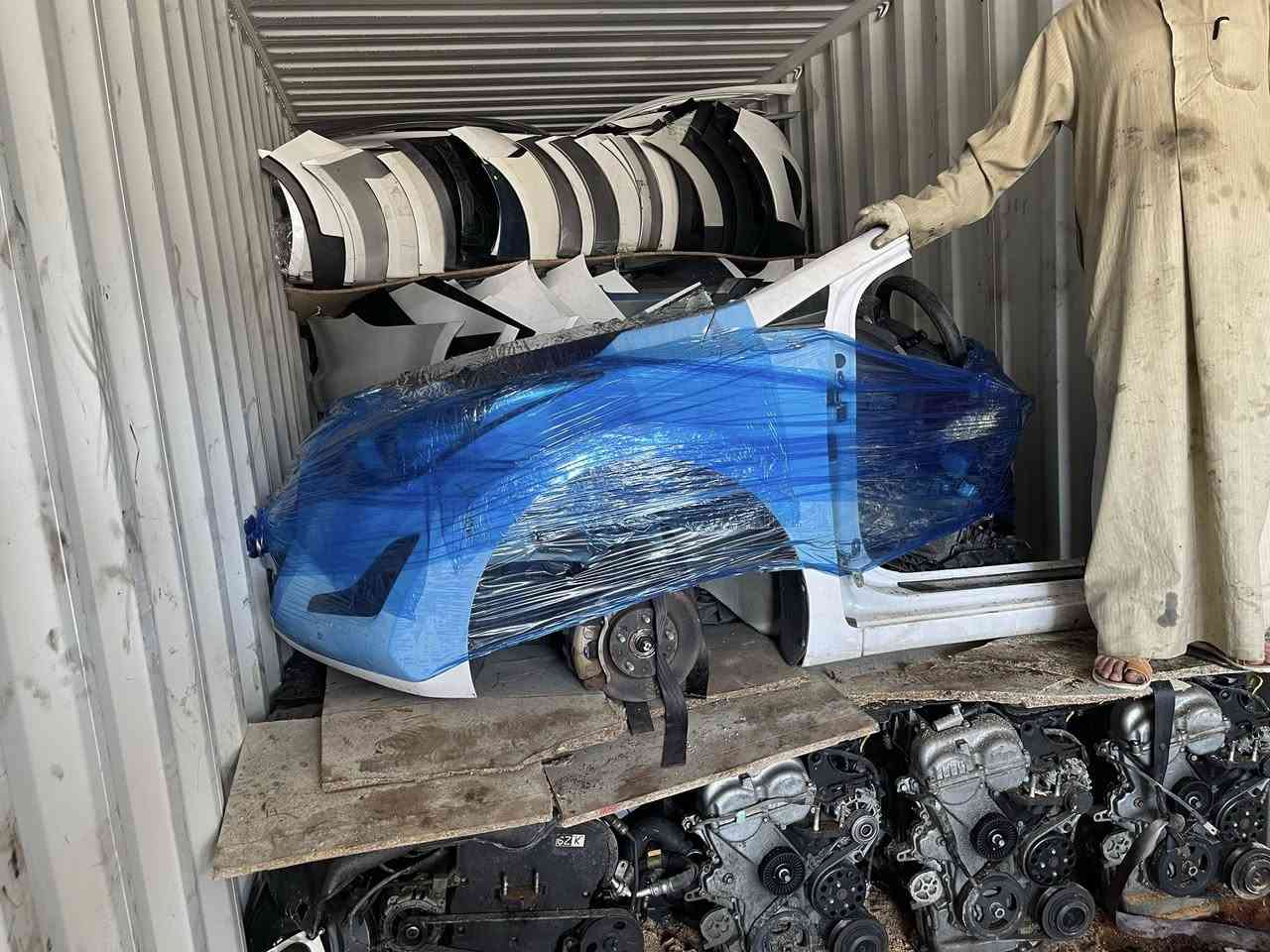 السلام عليكم
�🔥 وصلت الحاوية أخيراً! 🔥🚢

محلات أبو علاء للتحارية تعلن عن وصول شحنة جديدة من قطع غيار السيارات ✨
أجود الأنواع 🔧 وأسعار تنافسية 💯

📍 الكمية محدودة والطلب عالي
لا تفوّت الفرصة وخلي سيارتك بأفضل حال 🚗💨

📞 للحجز والاستفسار راسلنا خاص أو اتصل الآن
للاستفسار:***********
