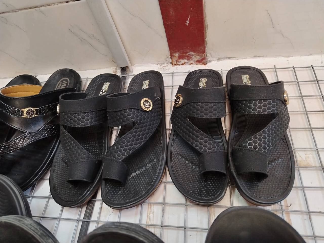 وصول وجبه جديده شحاطات رجالي سليبرات شبابي نسائي وولادي وطفل الدجين شارع حجي كشكول فرع ابو محمد الشمري


**إذا كنت صاحب هذا الإعلان وتريد حذفه لأي سبب، رجاءا أرسل رسالة إلى الدعم الفني**