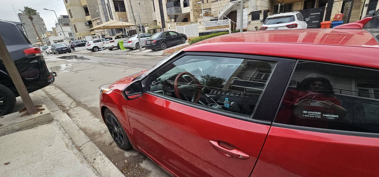 فولستر 2015
محرك  gdi 1600 كفاله كير كفاله
تبريد تدفئه تخبل  
كهربائيات كله شغاله شاشه لمس خير من الله
بس صبغ جاملغ خلفي وشخط بالدعاميه بدون دواخل 
رقم أربيل هزه جديده باسمي تحويل ثاني يوم
مكاني بغداد او اربيل
سعر 85 
الداخل والكشنات نظيف جدا 
للتواصل : ***********
