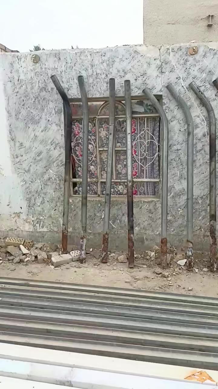 سلام عليكم للبيع حديد بابل ابي غرق قرب صيطره ام الهوا ***********
