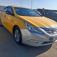 سوناتا تكسي موديل ١٢ سعرها ٧٠وبيه رقمي ٠٧٧٧٧٧٢٤٣٣١