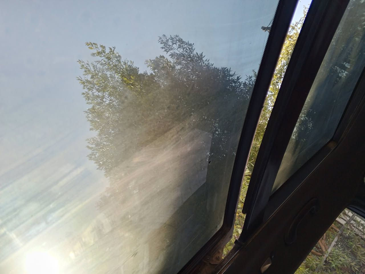 كيا صول موديل 15.
فول فول.
بصمه بنوربي.
بيها اماكن صبغ ابيع احزام.
لان هيه بنورامارقم واسط بسمي.
سعر 98.
***********
