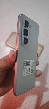 للبيع جهاز انفنكس جهاز مقفول ما مستخدم هوايه بدون ملحقات السعر ب 140 ب...