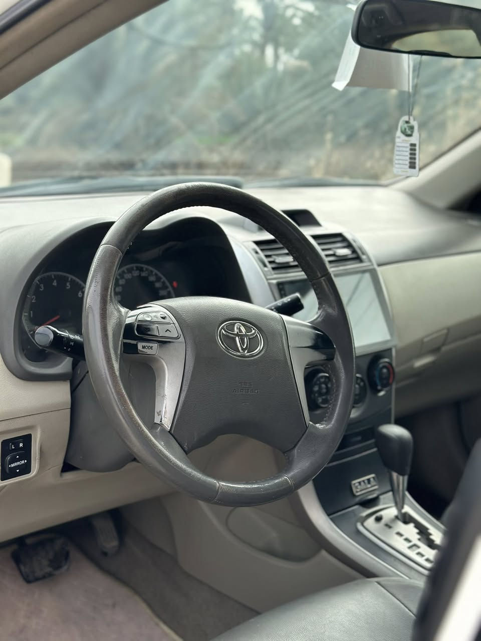 كورولا 2010 بدون تبديل التفاصيل مذكوره بالفديو
للتواصل واتساب فقط ***********  السعر 115
