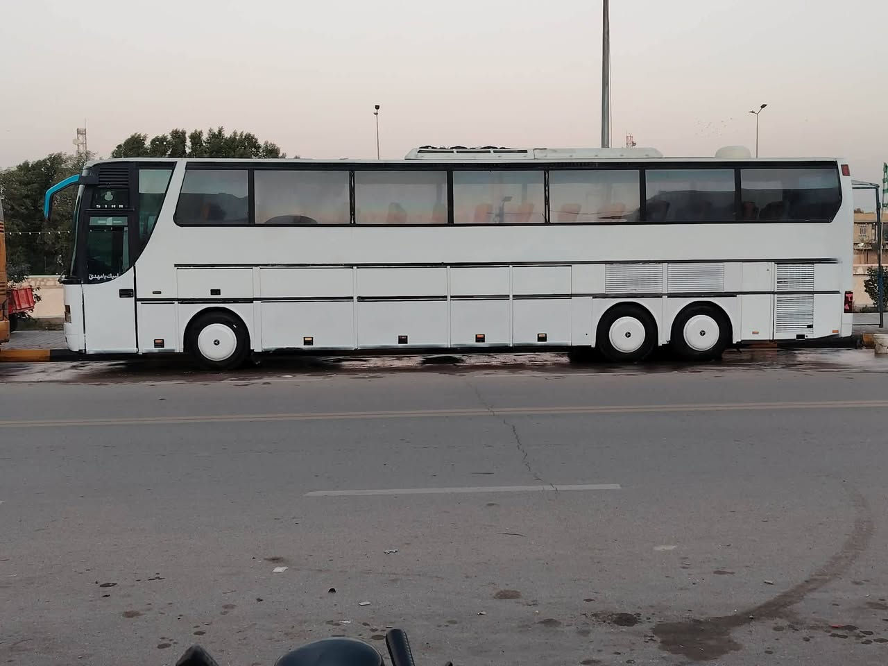 للبيع الفينيه طويله ٥٨نفر جاهزه رقم سترا ٩١ خط نجف بصره ***********
