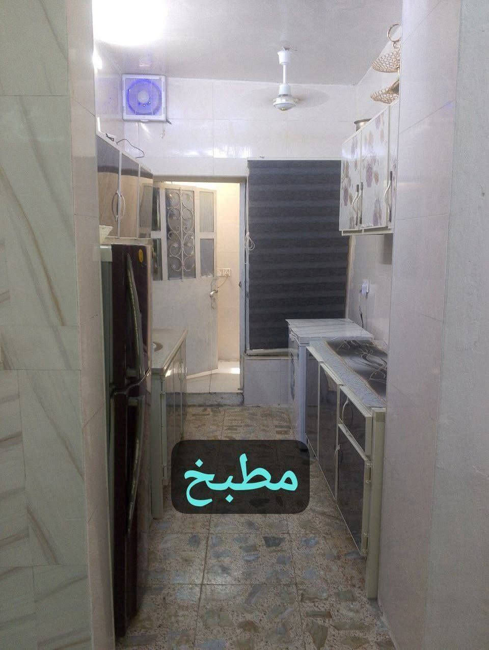 مكلف بلنشر بيت 🏘️للبيع. في منطقه الكرغواليه
 قريه ساده الصوافي يم مولده سيد خالد 
شارع تبليط.  ماي وكهرباء. نت ضوئي 
 مساحه 125 متر. واجهه 7. ونزال 18
مبني بلوك وكاشي طرمه سراميك.
استقبال وغرفه نوم ومبطخ وصحيات
وصاله.   
للتفاصيل اكثر اتصل ع الرقم سيد صلاح
***********
