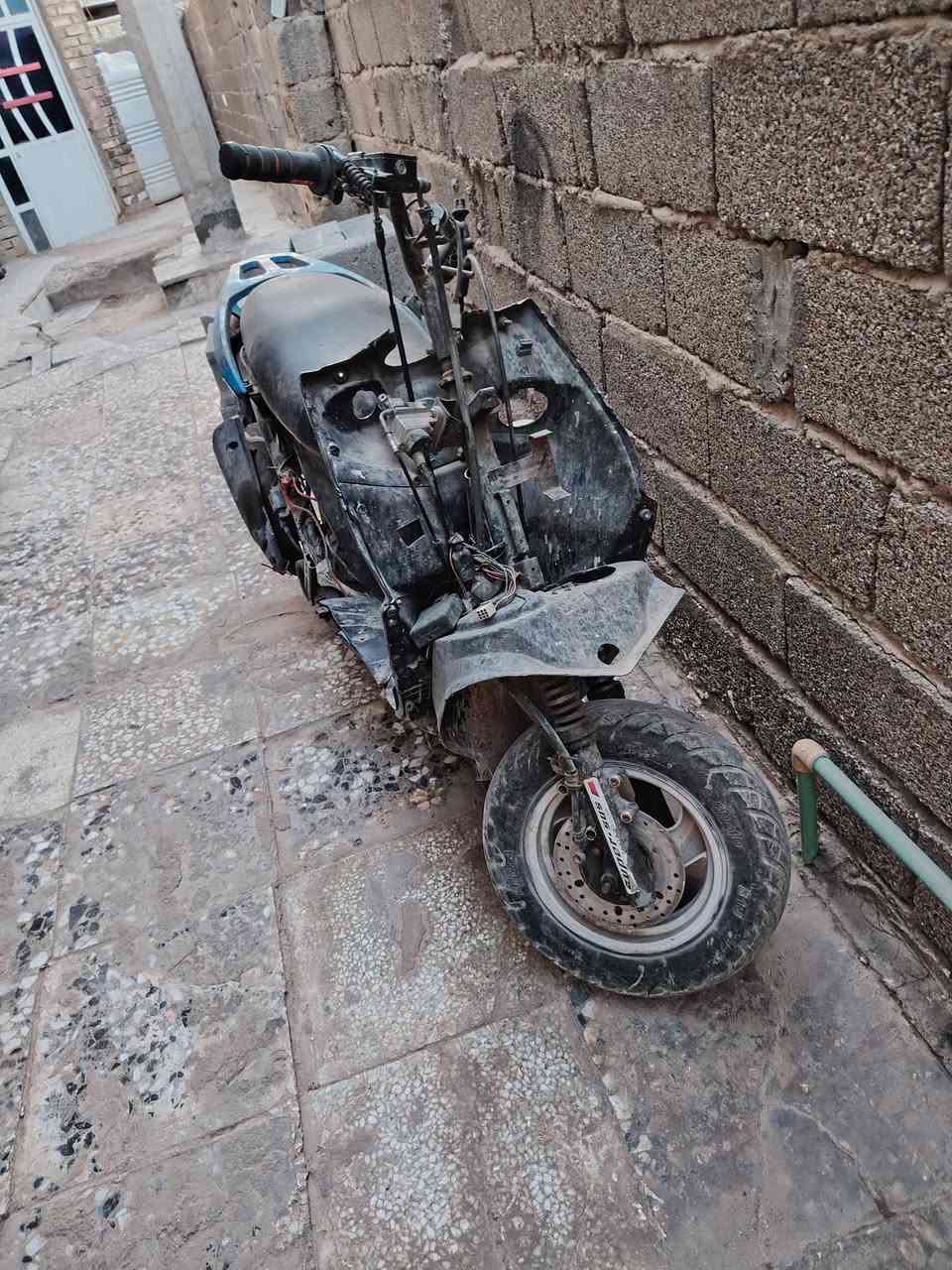 دراجه مكينه ماكس عدله شاصي سكنس لد مكاني بغداد
***********
