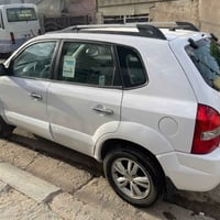 سيارة توسان ٢٠٠٩ محرك ٦ سلندر ٢٧٠٠ وارد خليجي رقم بغداد الجديد  السيار...