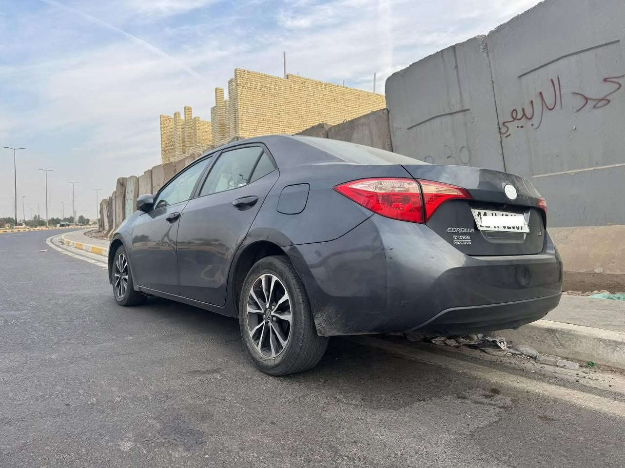 السلام عليكم للبيع 
٠٠ تيوتا كورلا ٢٠١٨ وارد أمريكي 
حادث جاملغ مبدل وبنيد نفسه معمر
.رقم بغداد 11.الدولي بسمي  تحويل ثاني يوم
... المواصفات.. LE
دخول ذكي نضام ترحيب+قياده ذاتيه +تحديد مسار +رادار جانبي وخلفي+نقطه عمياء+ شاشا تبريد بيانو + شاشا ديجتل + شاشا أعطال +مري رادار
تحكم فول جهتين مثبت سرعه

... تلاث انضمه قياده
//normal
//com fort
//Sport
//كير اوتماتيك +عادي + S

السياره بعد بيها هواي مواصفات السياره فول عده الفتحه ولبصمه

((السياره حلوه ومال جناي
-مكينه كير كفاله....... السياره ماشيه 77m
-حداديه جديده 
- سياره جديده على وضع الشركه 
-  غرفتها مرتبه وحلوه وكلشي جديد بيها 
- تبريد ثلج ❄️ 
:اخوان السياره جديده
‏‪0772 699 2415‬‏ الاسيا 
للستفسار 
‏‪0783 853 8516‬‏ الاثير
