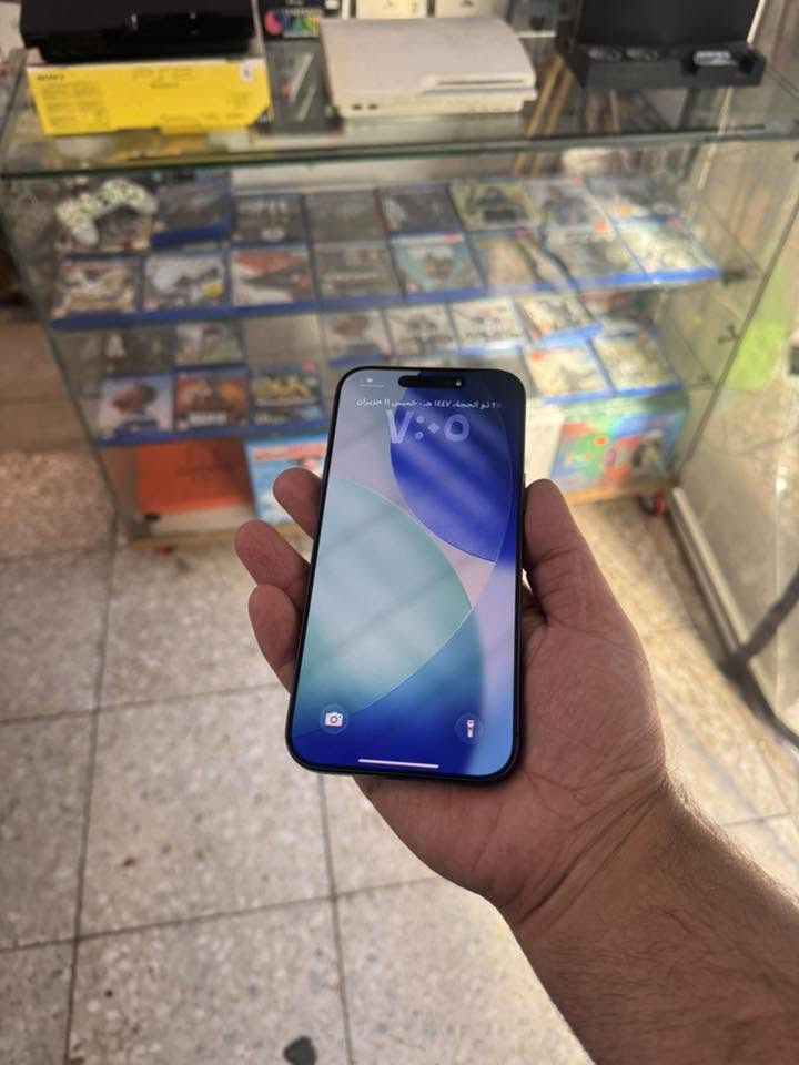 للبيع ايفون ١٧ برو ماكس Esim ذاكرة ٥١٢ بطارية ١٠٠٪؜  السعر مليون و٩٥٠ اتصال  ***********
