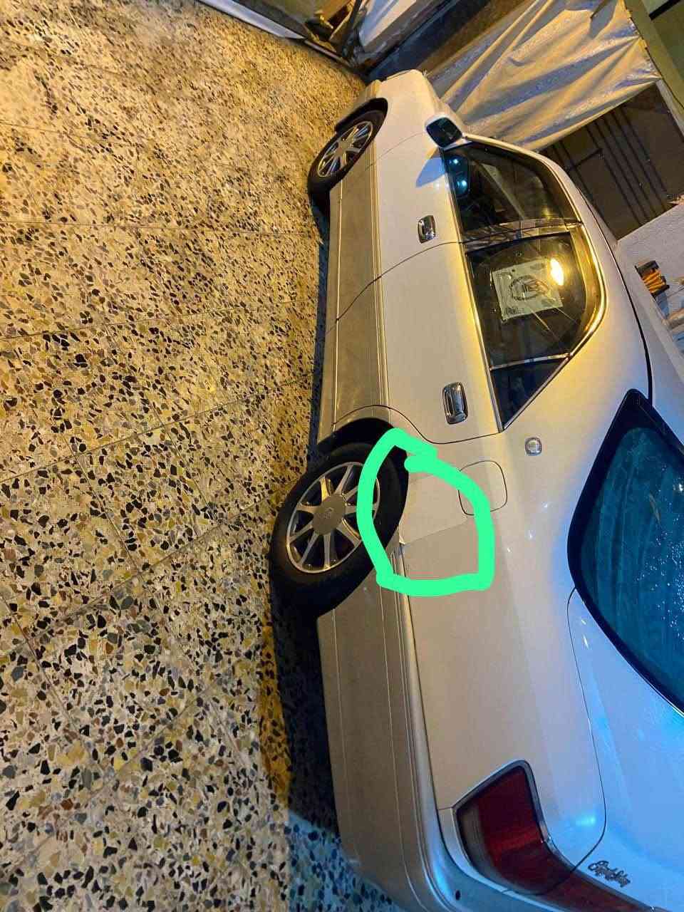 سلام عليكم جنون للبيع رقم بصره مشروع وطني سياره بسمي كفاله عامه ما عده بارد جوه قبق البانزين 
سياره دكمتين 
كشنات كهربائي 
كرستال اصل 
حداده جديده 
مكينه3000كلاص الأسود 
مكان بصره زبير
السعر 120 وبيها مجال 
*********** البصرة, العراق
