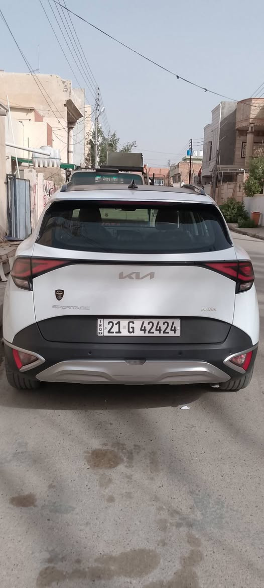 سلام عليكم سبورتنج ٢٠٢٥فول مواصفات مكفوله كفاله عامه ماشيه ١٣ ألف سعره ٢٥٠وبيه مجال للاستفسار اتصل على الرقم ***********بعقوبه شارع المحافظة
