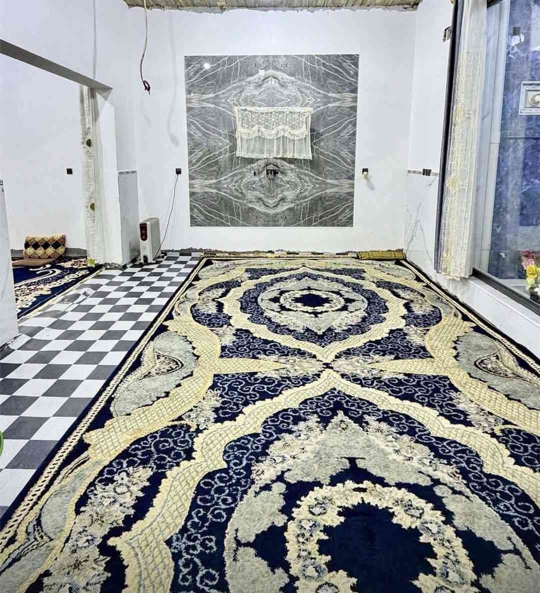 دار للبيع  بحي الحكم بناء 2025بيت للبيع حي الحكم 130 متر طابقين بناء 2025
يحتوي الطابق الأول غرفه وبراني وصاله ومطبخ وصحيات وحديقه زجاجيه الطابق الثاني يحتوي ع غرفه كبيره وصاله وصحيات وسطح 
قرب ملعب الخماسي

السعر 140 مليون قابل للتفاوض

رقم الإعلان (341)
للاستفسار اكثر مراجعة المكتب 
مكتب السيادة للعقارات 
***********
عنوان المكتب 📍حي الحسين شارع الاربع سايدات مجاور مصرف الجنوب
