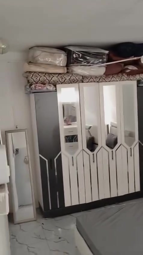 السلام عليكم عندي غرفه كلش نظيفه للبيع


**إذا كنت صاحب هذا الإعلان وتريد حذفه لأي سبب، رجاءا أرسل رسالة إلى الدعم الفني**
