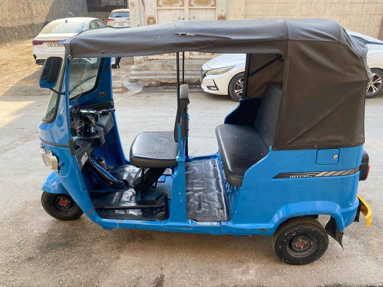 (مكلف بالنشر)
تكتك TVS  للبيع موديل 20 رقم وسنويه تحويل ثاني يوم 
📞‏‪0771 114 6810‬‏

