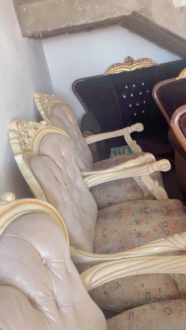 غراض نضيفة اخت الجديد للبيع للاستفسار الاتصال فقط ع هذا الرقم ***********
