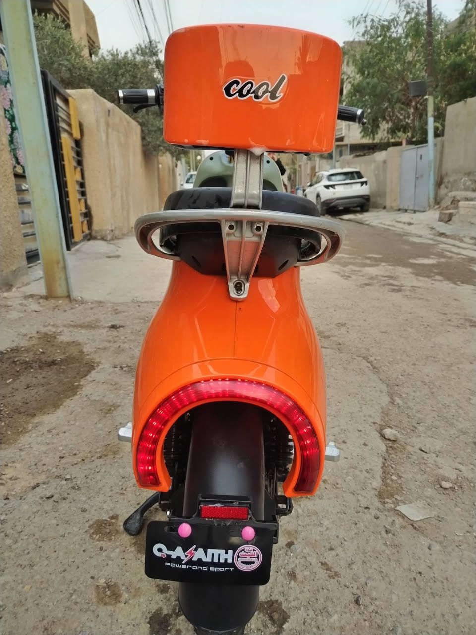 السلام عليكم دراجه شحن كسلاسك لون برتقالي دراجه نضيفه وكامله مابيه اي نقص وياه شاحنه وسويج وبصمه وكارت تشغيل NFC

السعر 275 وبيه مجال للطيبين 

العنوان بغداد 
***********
