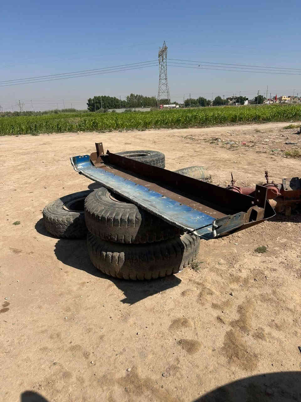 جادر للبيع كامل مفصخ في ي ميسان***********
