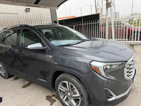 السلام عليكم جمسي تيران 2020 ماشيه 107 الف ميل حادثهه مرفق بالصور رايديهه 133 وبيهه مجال المكان بغداد الدولعي قرب مخازن الجاي ***********
