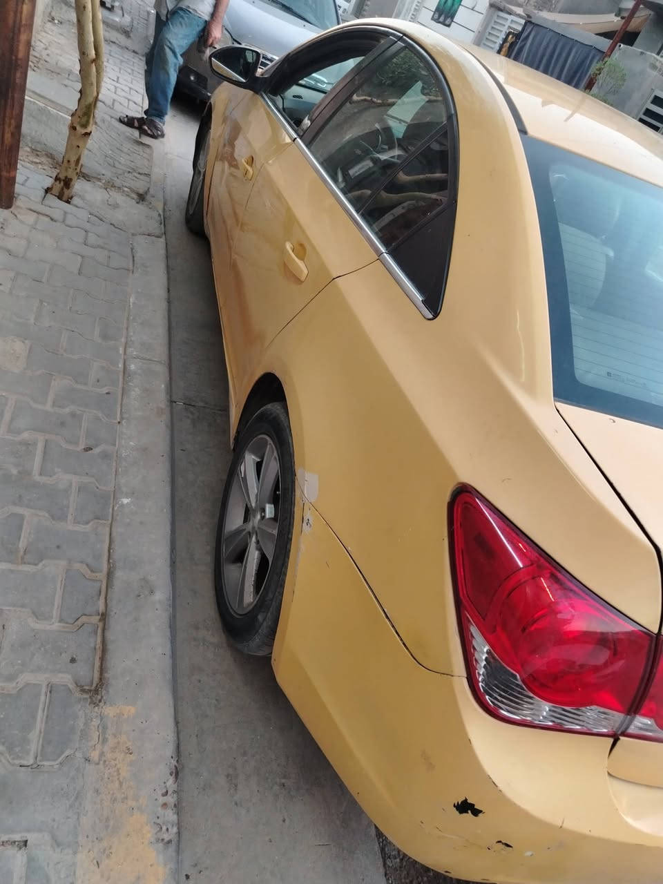 vep
السلام عليكم شوفر ليت كروز

موديل2013

سياره مكينه +كير +تبريد كفاله

كشن كهرباي + تدفه كشنات 

تحكم ستيرن +تثبيت سرعه

مكينه 1400 تيربو مرغوب 

المكان بغداد 

حادثها بس جاملغ و قبق جنطه فقط  

وبيه ملاحضات بسيطه 

السعر خاص

الرقم: ***********
