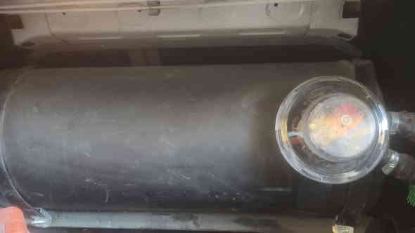 منظومة غاز نظافة 100%استعمال قليل جداً خزان 60كاملة كارت بيها ماناقصة اي شيء الي يحب يتصل ***********
