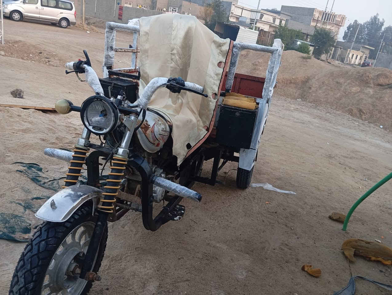 سلام عليكم ستوته له لبيع مكان فلوجه مابيهه وراق سعر 500وبيهه مجال***********
