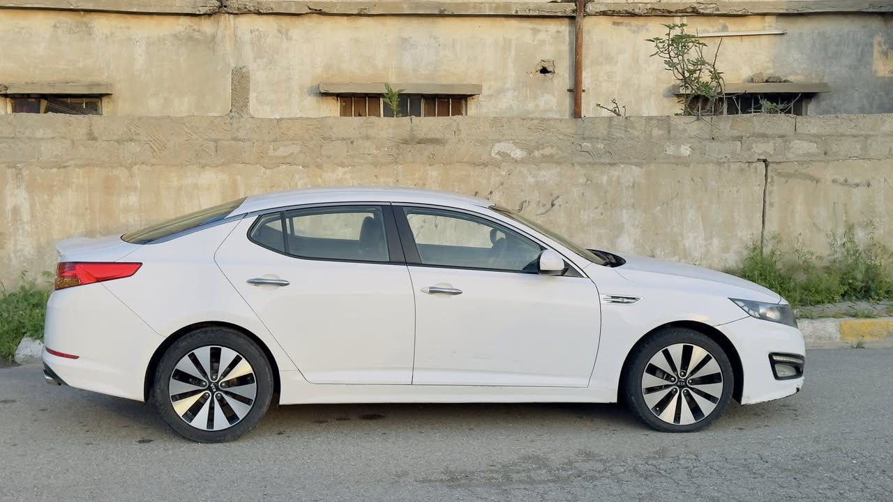 السلام عليكم…
للبيع اعتذر عن الاقساط والوعده
اوبتما خليجي  2012 لون ابيض  (ثلجي) رقم نينوئ انكليزي(12) سنوية جديدة وهزة جديدة شرط التحويل…
سيارة مكفولة كفالة عامة بيها بارد امكان مختلفة بدون ضرر وقطرة صبغ…
سيارة جاهزة بدون اي نقص…
شرط محرك وكير وصدر وكهربائيات وتبريد وتدفئة وتخم تاير سيارة جاهزة من كلشي….
مواصفات نص فول معروفه مواصفاتها مايحتاج اذكرها…
العنوان/ كركوك
 اعتذر عن الاقساط والوعده…
للاستفسار
***********
