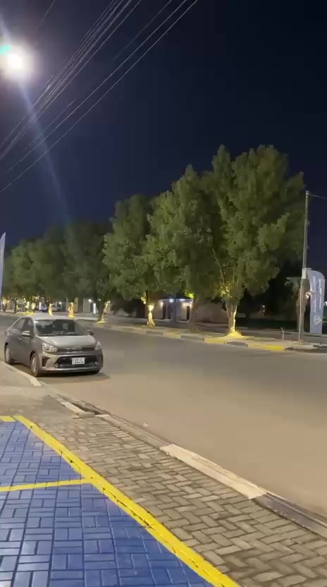 ماكس عدله للبيع صارله شهر نازله من رمبه بمليون وبيها مجال حك جيه  البصرة المعقل ***********
