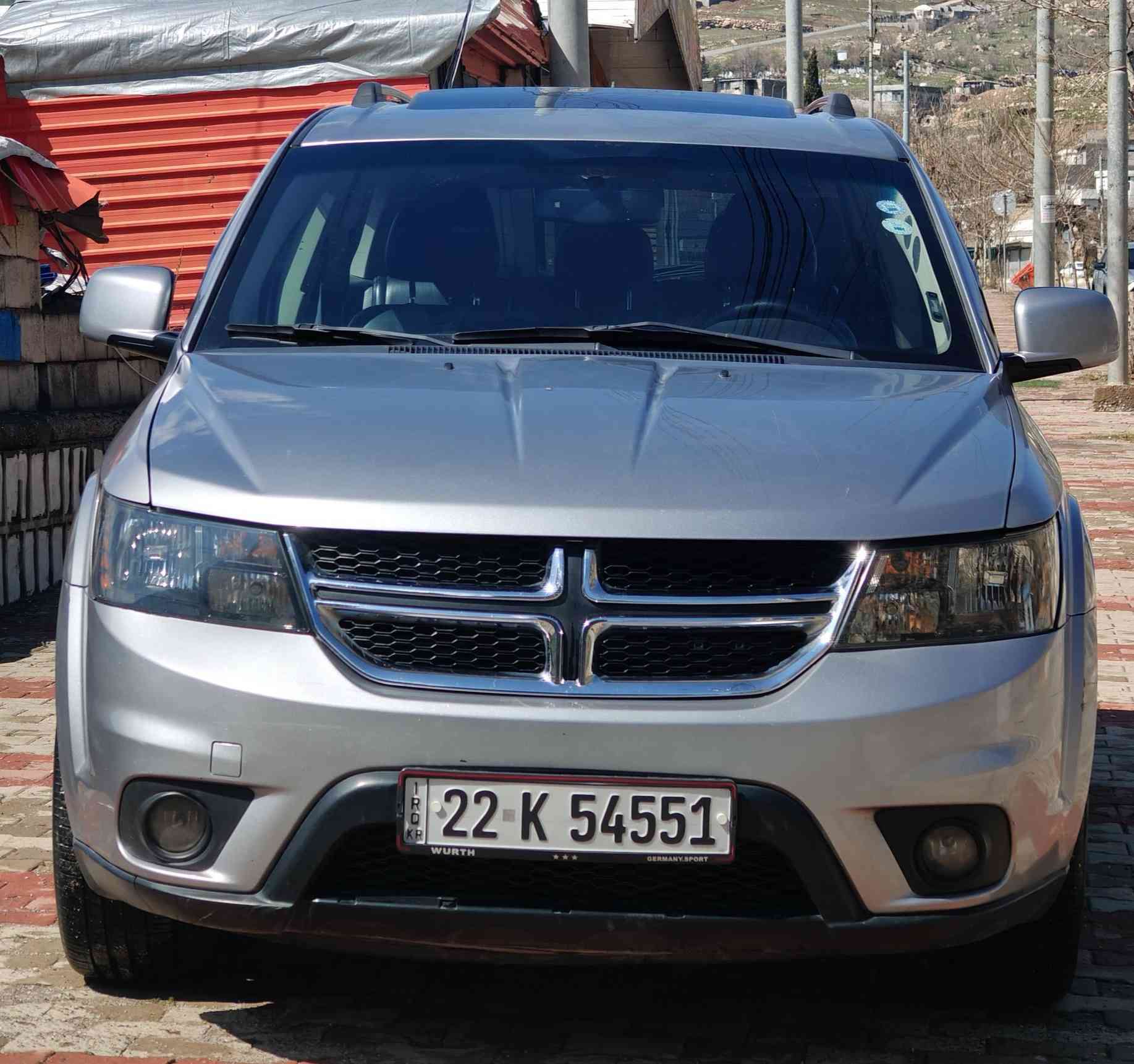 دوج جورني2017 ، فول فول مواسفات، مكفولة من صبغ و من تعديل ، ۲قطعة مبدل بلادي ، سنوية و رقم جديد تحويل وكالة شرط ، ماشي۷۰مايل ، دينار مصرف مابي، مكان.اربيل
ر.م/***********
