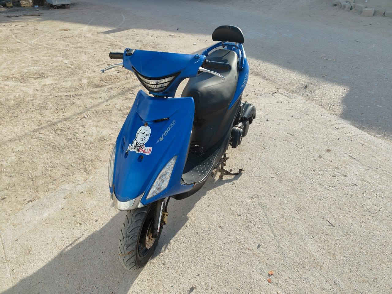 لبيع دراجه اف اس نضيفه مكينه خرسه كهربائيّات كلها شغاله مكان المدينه ابو غريب سعر خاص ***********
