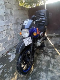 السلام وعليكم بوكسر موديل 2023 مرقم وسنويه مجفته تجفيت شركه وبيها ضمان...